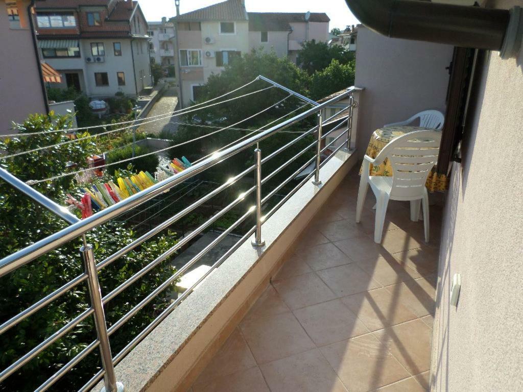Ferienwohnung Kamelija Rovinj Exterior foto