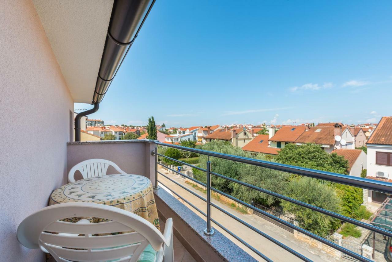 Ferienwohnung Kamelija Rovinj Exterior foto